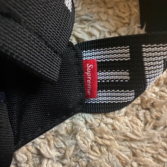 Supreme Fanny pack - Picture 7 of 7